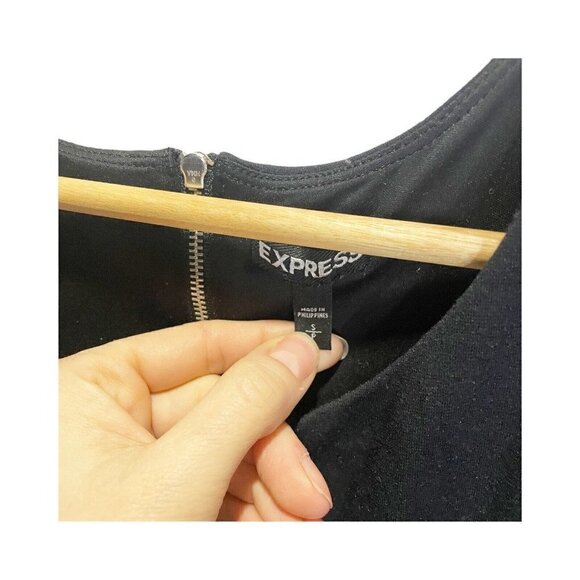 Express Peplum Top With Lace Detail on Back Black Size S Sleeveless Zip Back - Picture 4 of 5